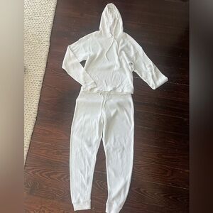 White Leallo cotton hoodie and jogger set